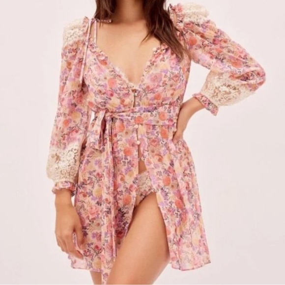 For Love & Lemons Gardenia Robe - SIZE: XXS - Picture 9 of 9